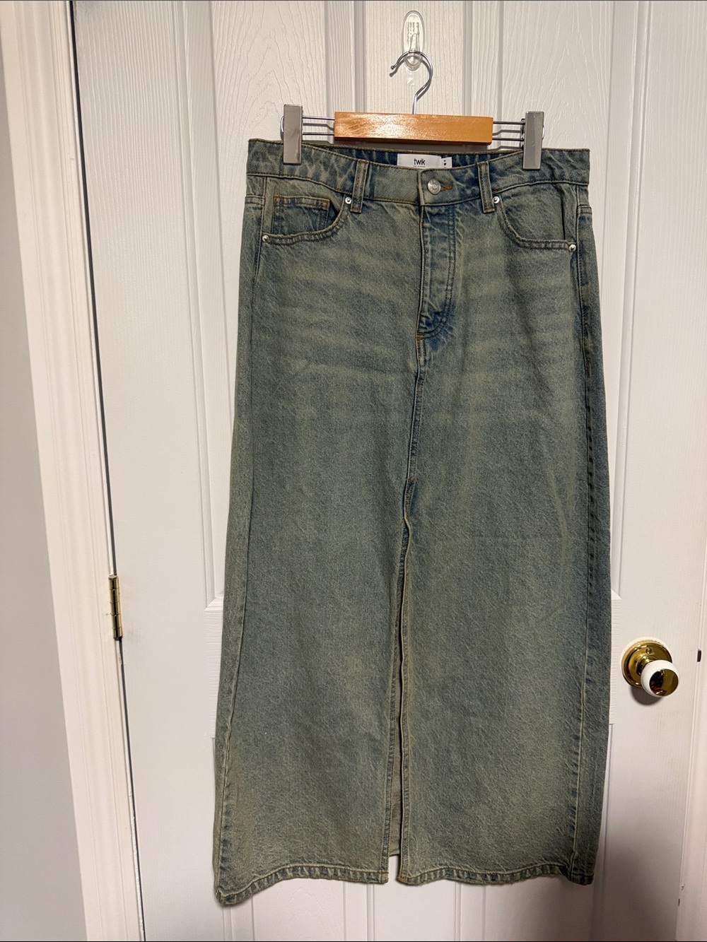 twik Faded Green High-Waist Wide-Leg Jeans